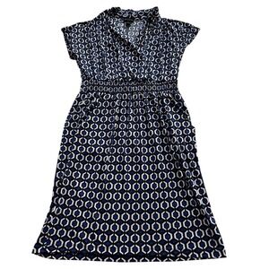 EN FOCUS STUDIO Women Geometric Print Smocked Waist Dress Size 4 Blue White